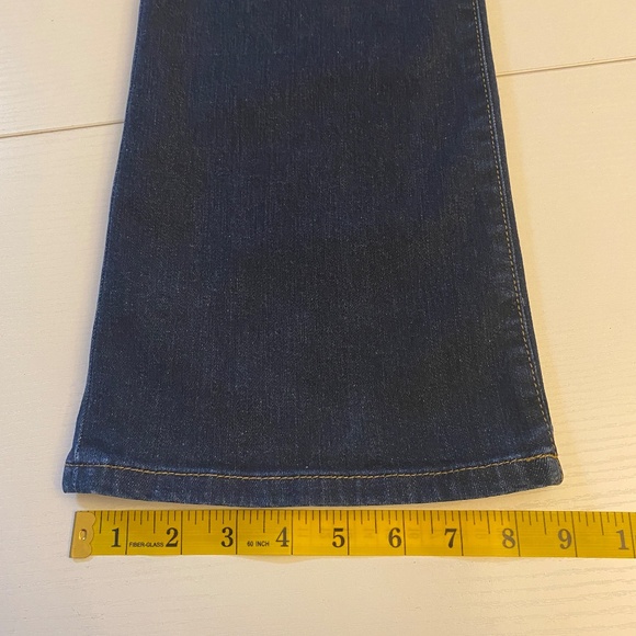 Joe's Jeans The Honey Curvy Bootcut in Rikki Dark Wash Size 32 - Picture 16 of 16